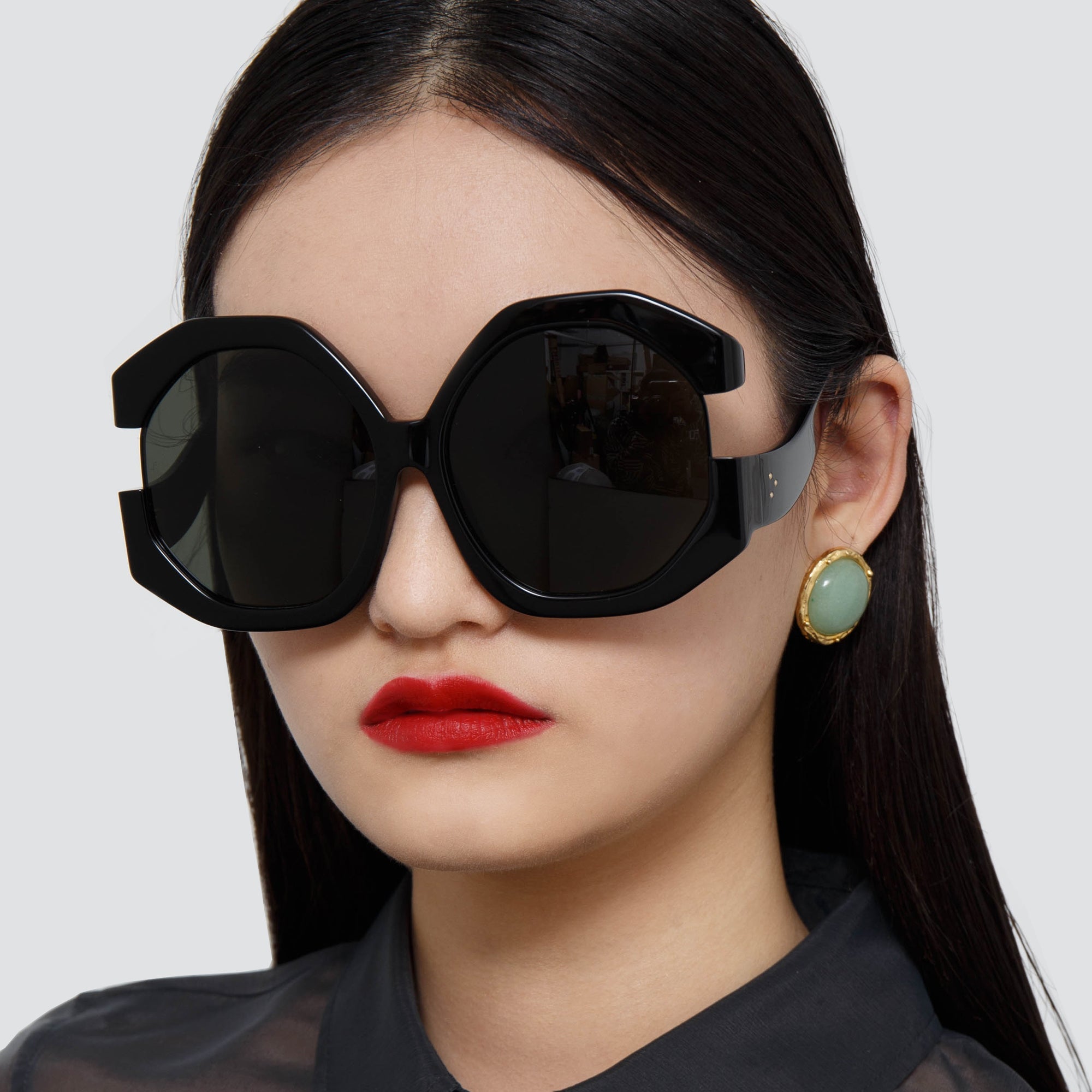 Bardot Sunglasses in Black