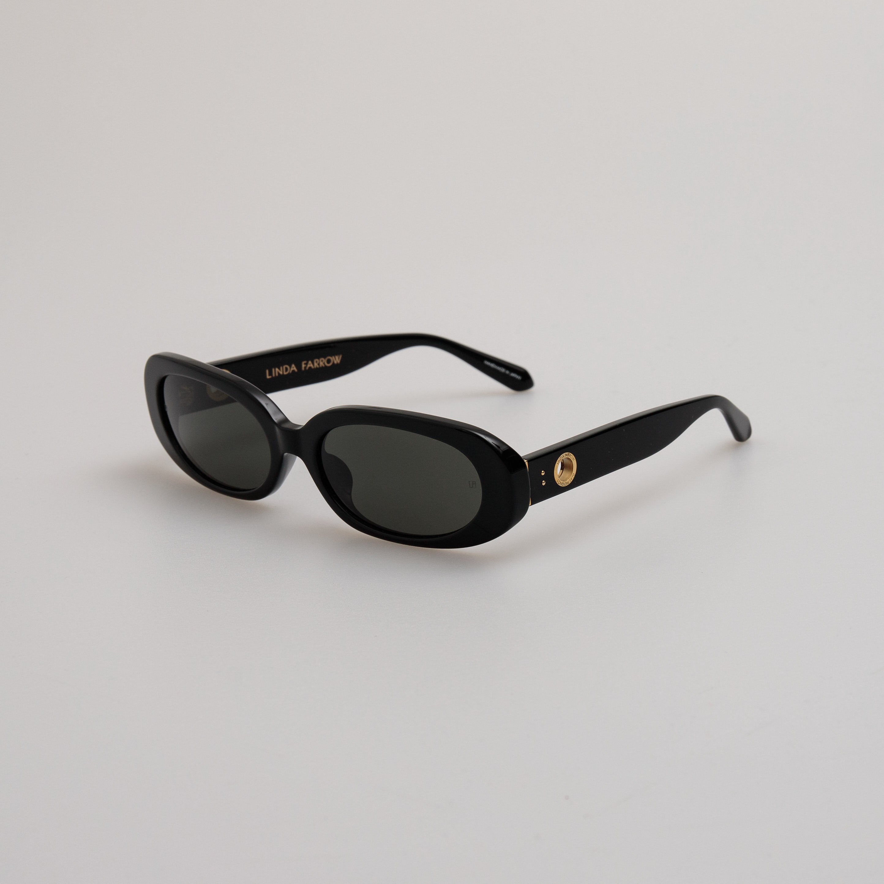 Cara Sunglasses in Black