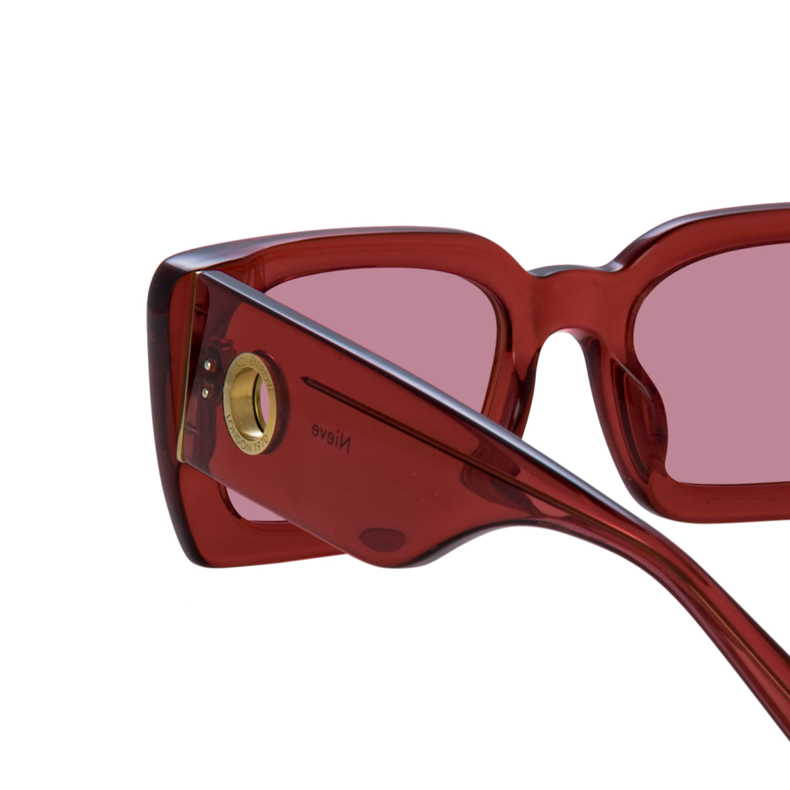 Nieve Sunglasses in Red