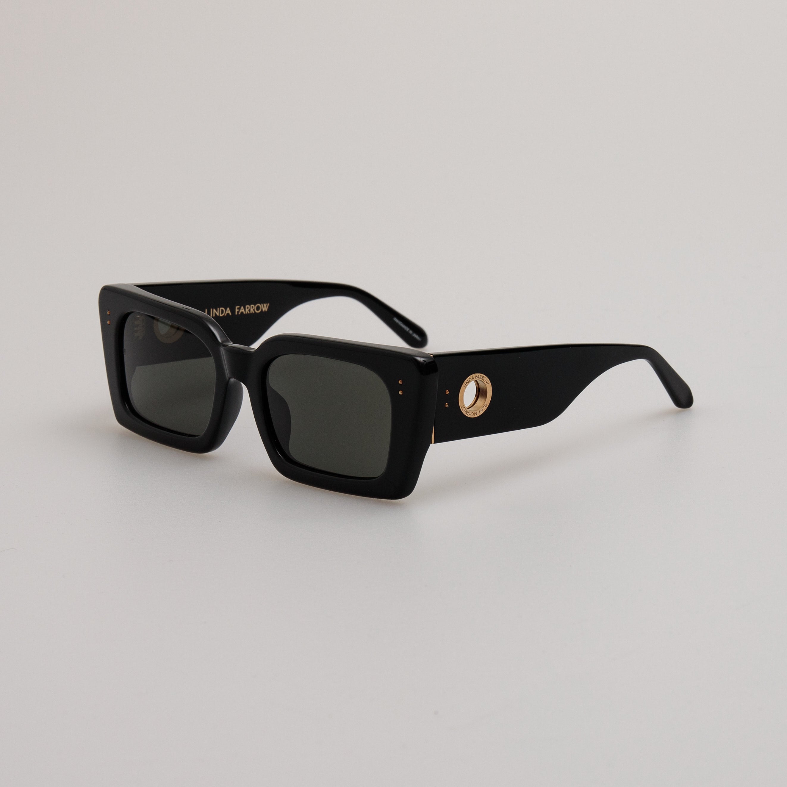 Nieve Sunglasses in Black