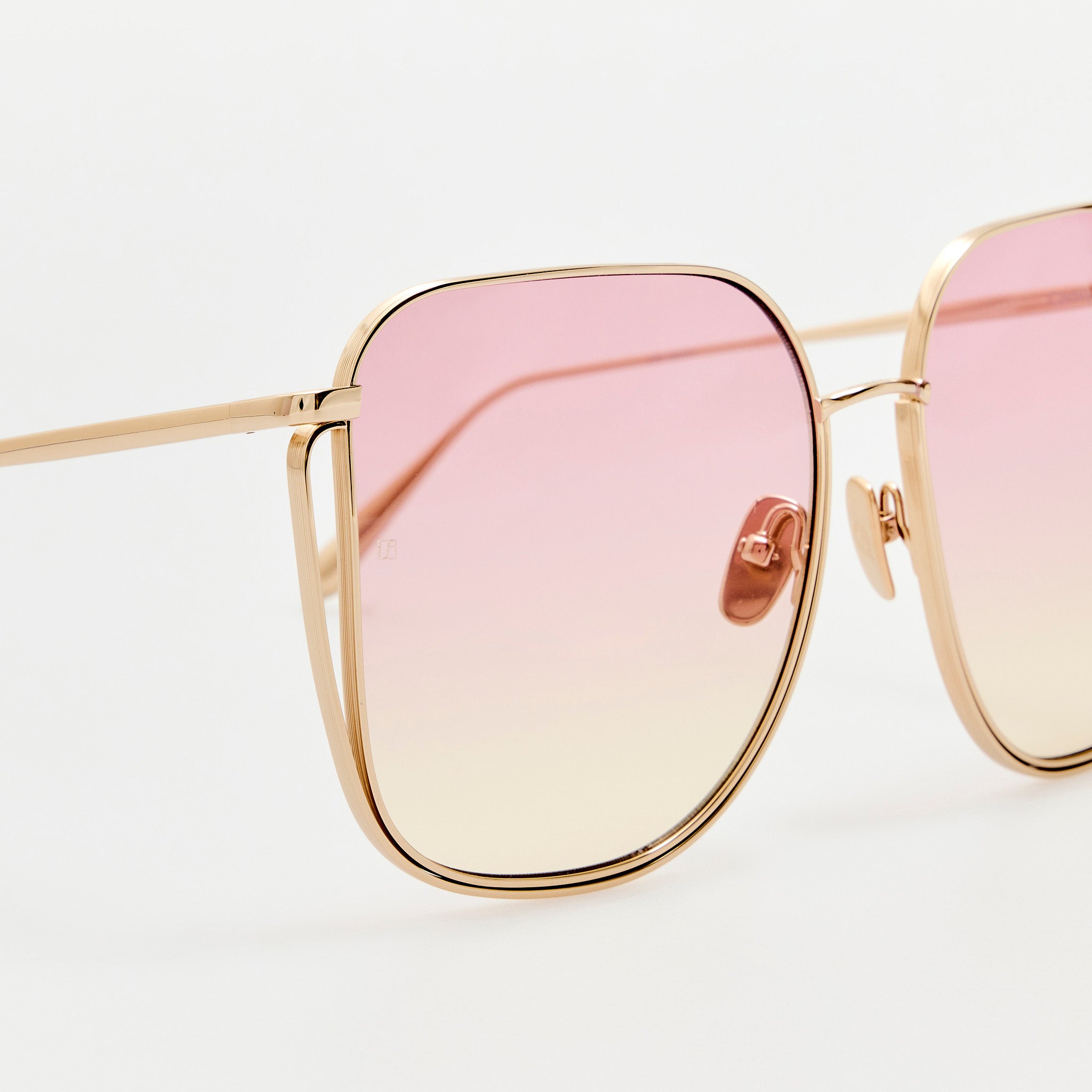 Camry Sunglasses in 22K Gold and Lilac