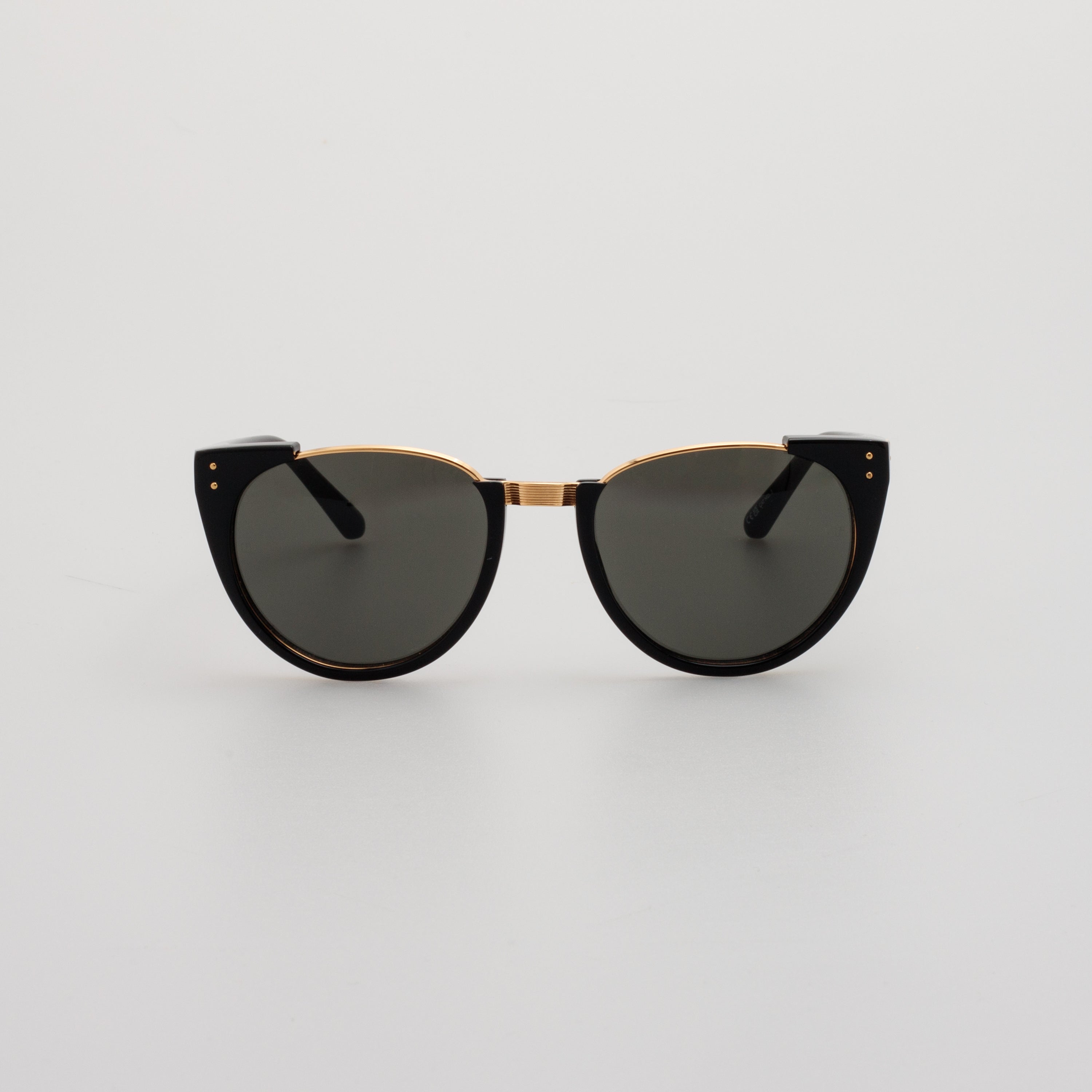 Iris Oval Sunglasses in Black