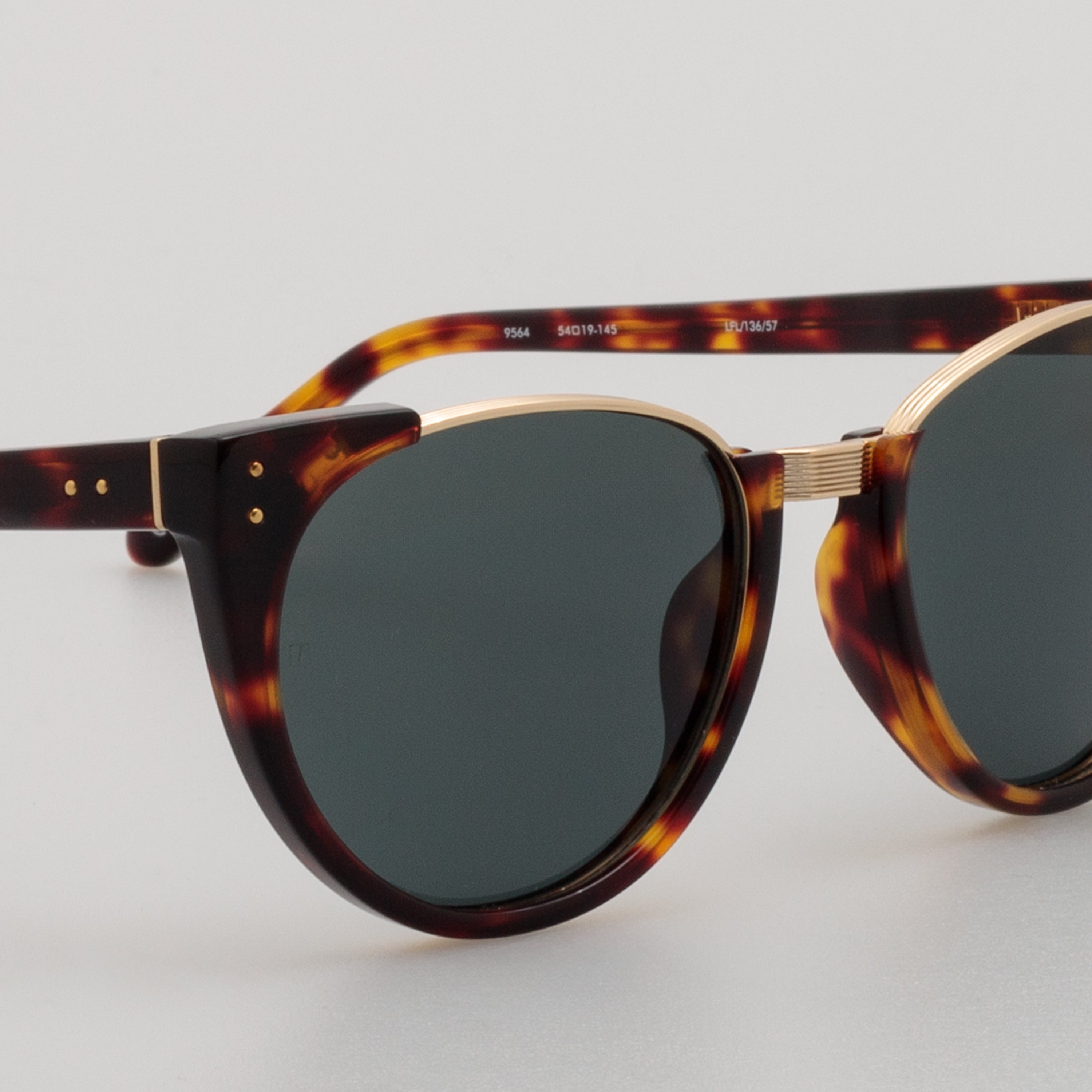 Iris Oval Sunglasses in Dark Tortoiseshell