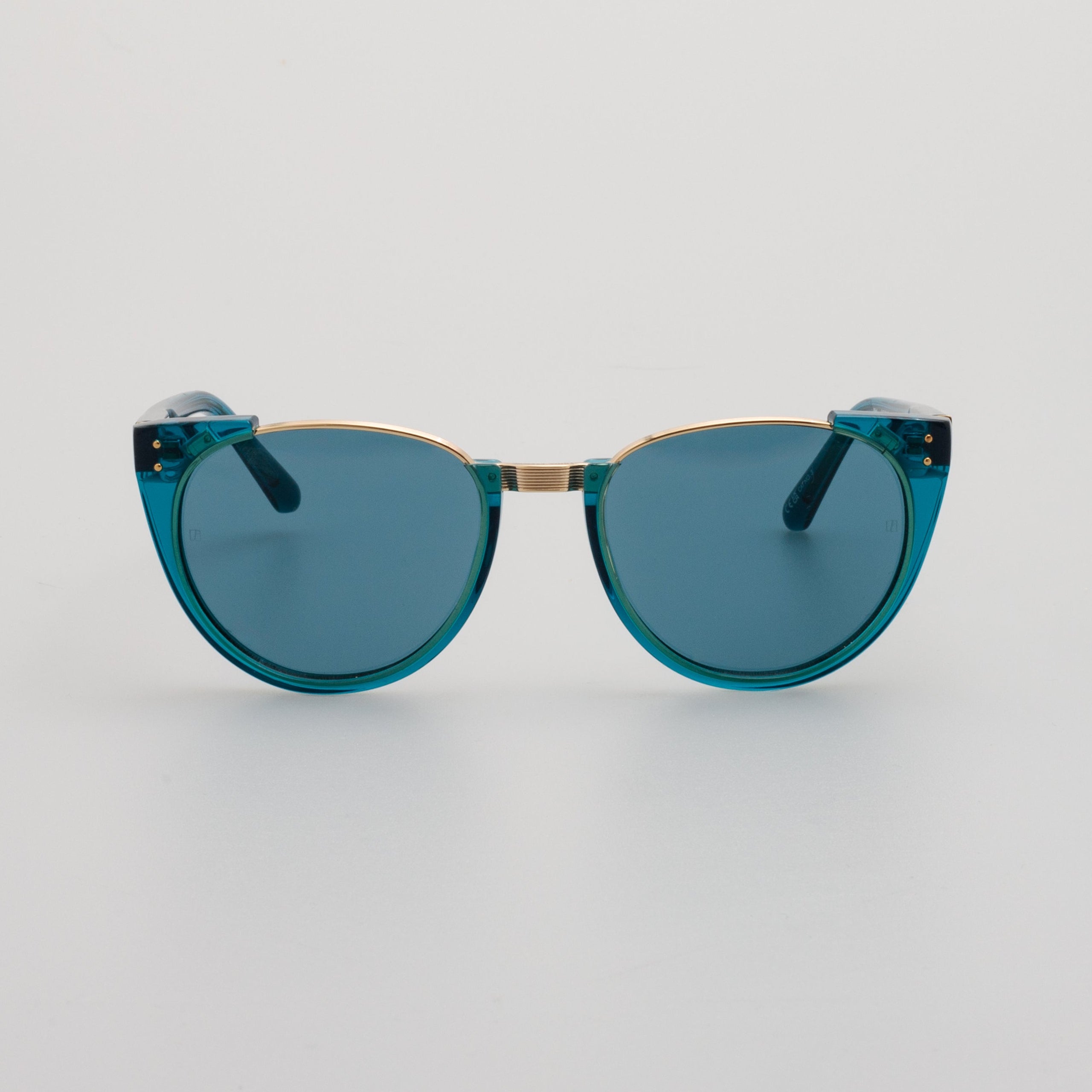 Iris Oval Sunglasses in Aqua