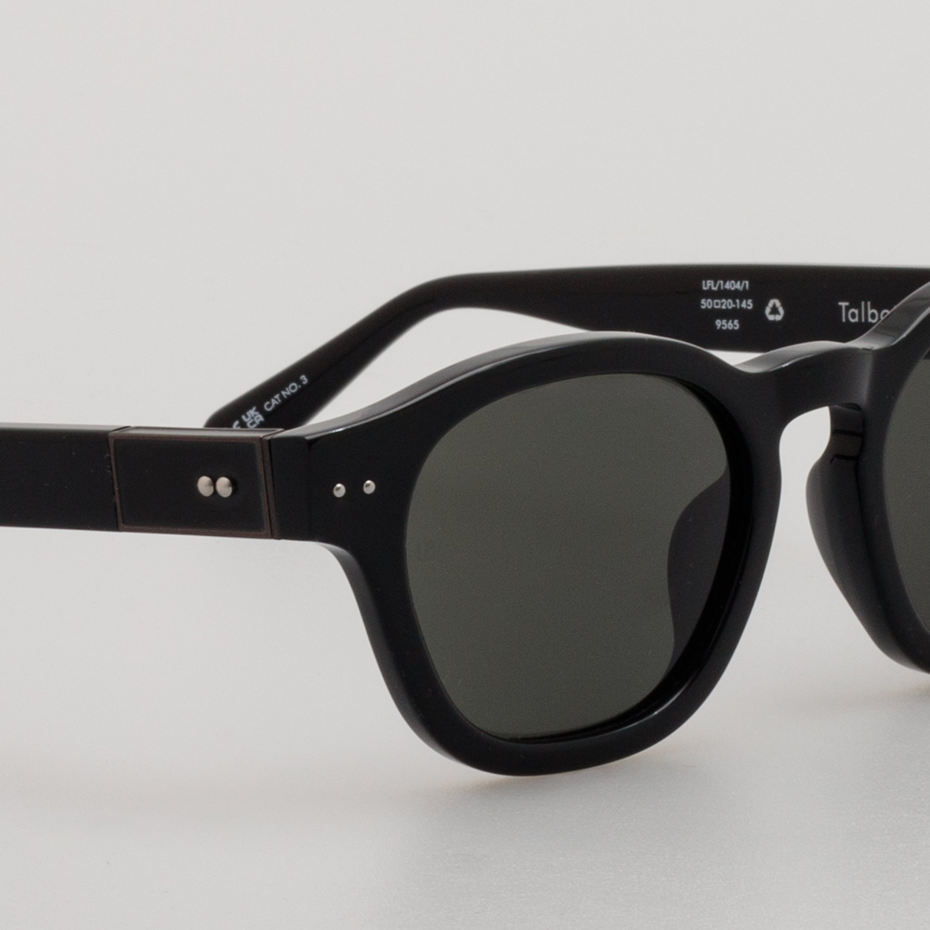 Talbot Sunglasses in Black