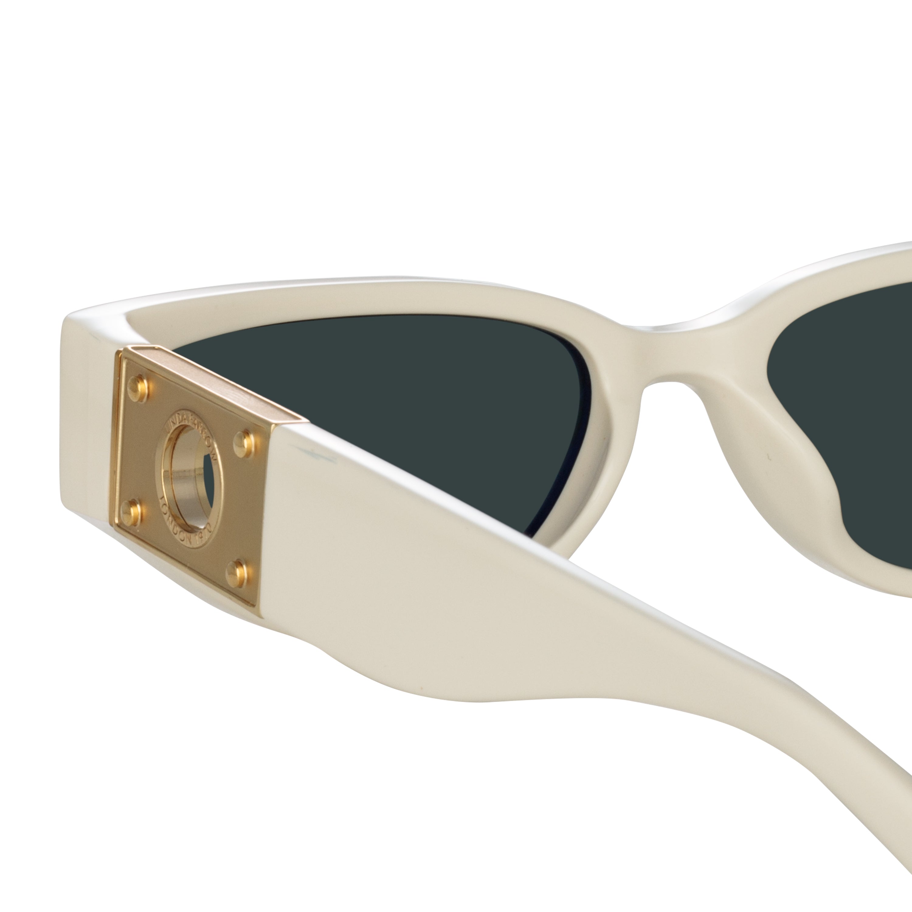 Tomie Sunglasses in White