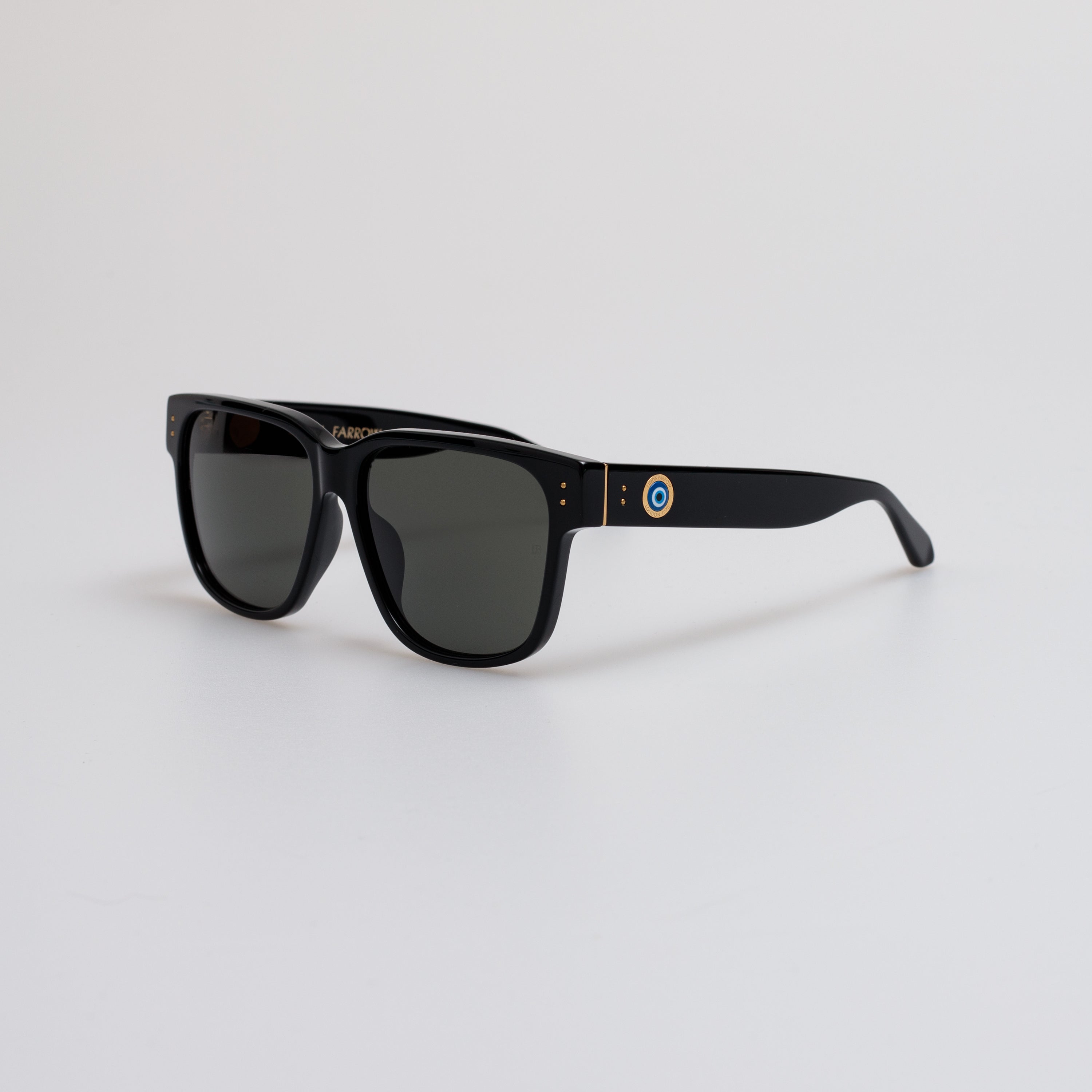 Perry Sunglasses in Black and Grey