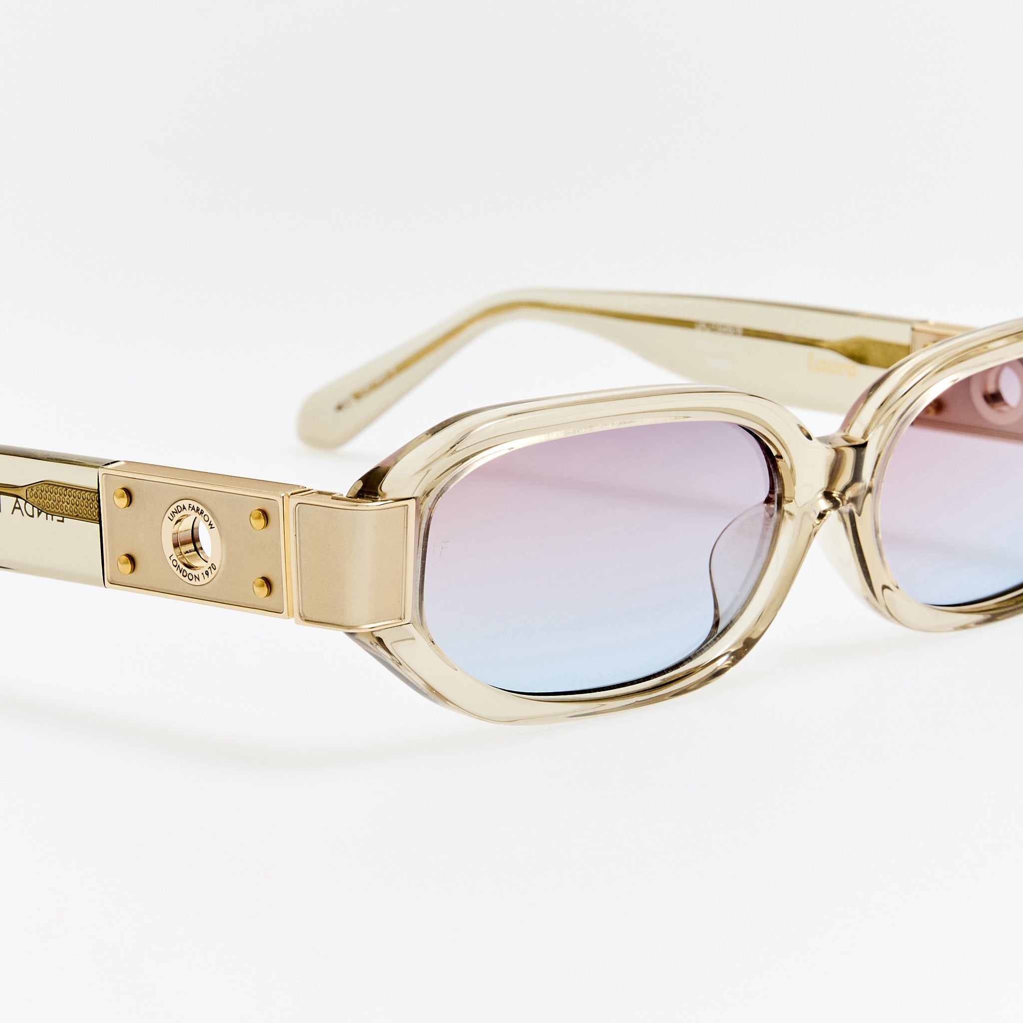 Laura Sunglasses in Truffle