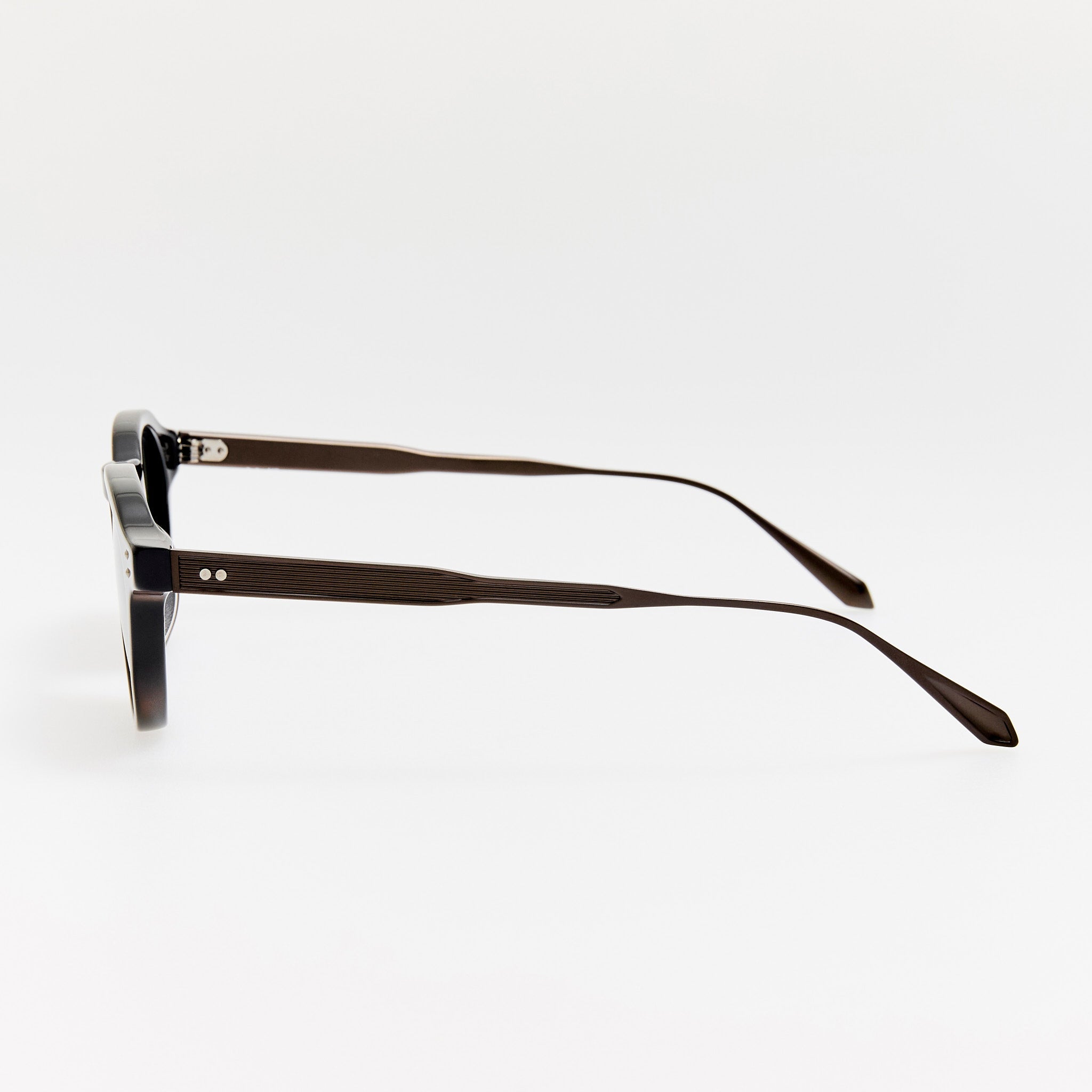 Heath Sunglasses in Black