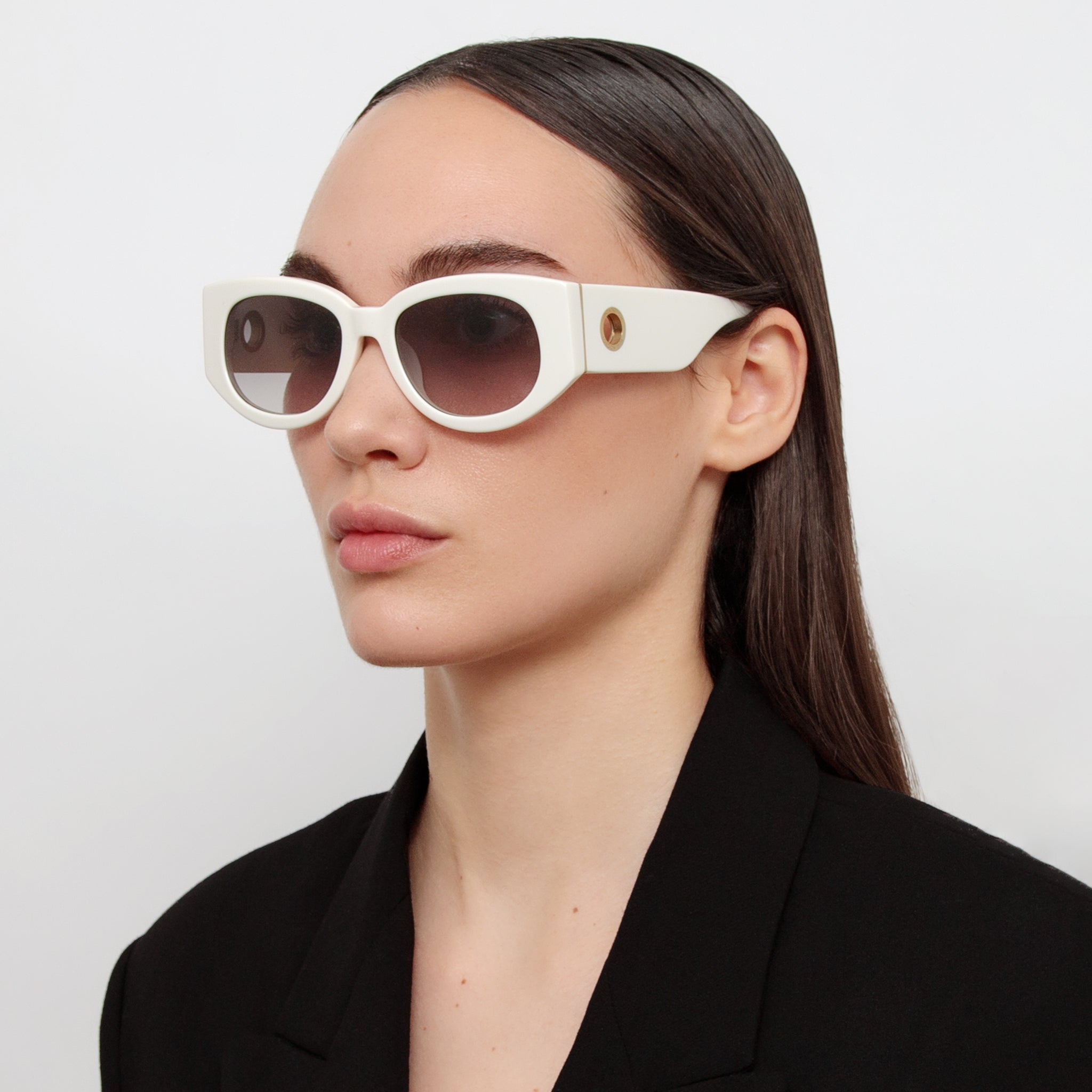 Debbie Sunglasses in White