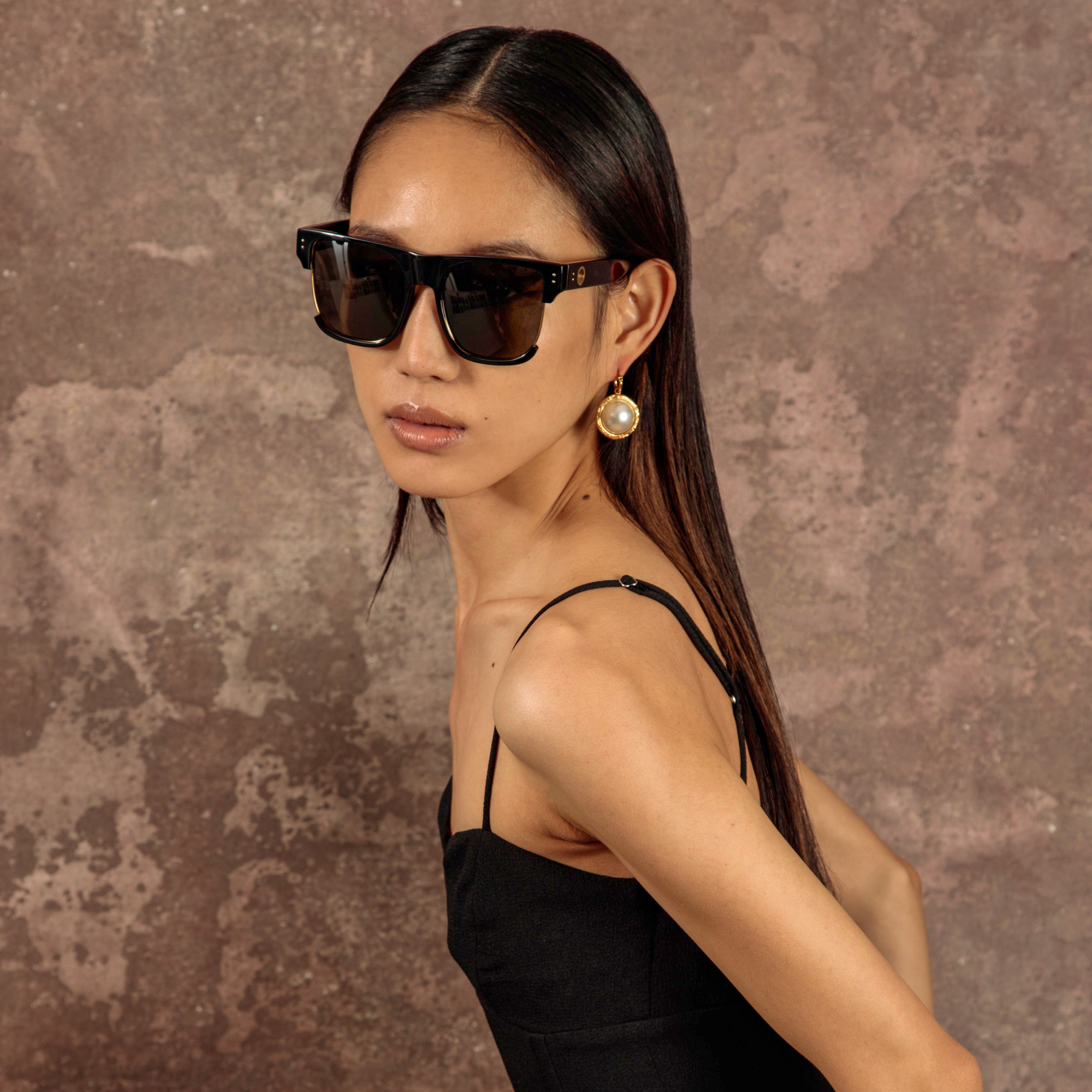 Lomas Sunglasses in Black