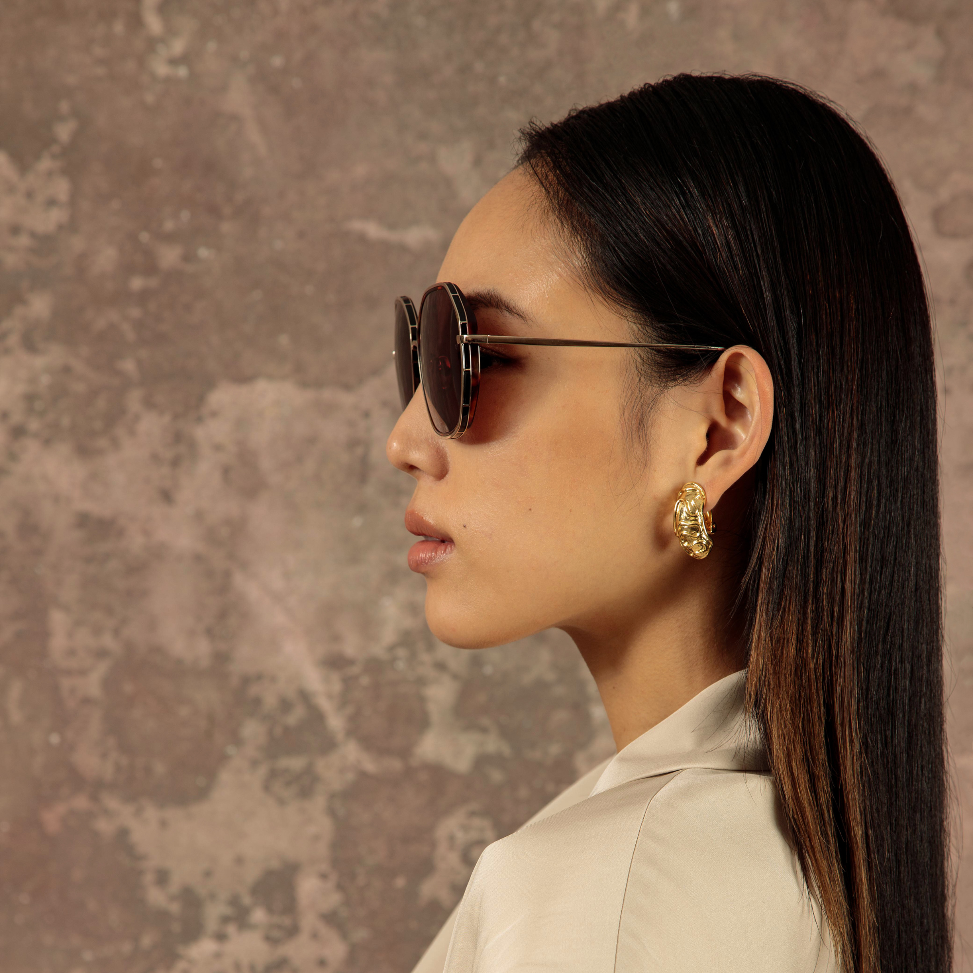 Rowe Oversize Sunglasses in Light Gold