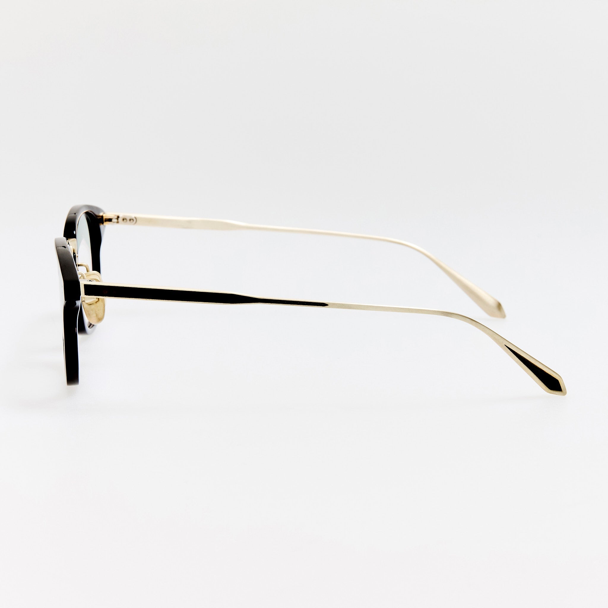 Soane Optical in Buffalo Horn and 925 Sterling Silver
