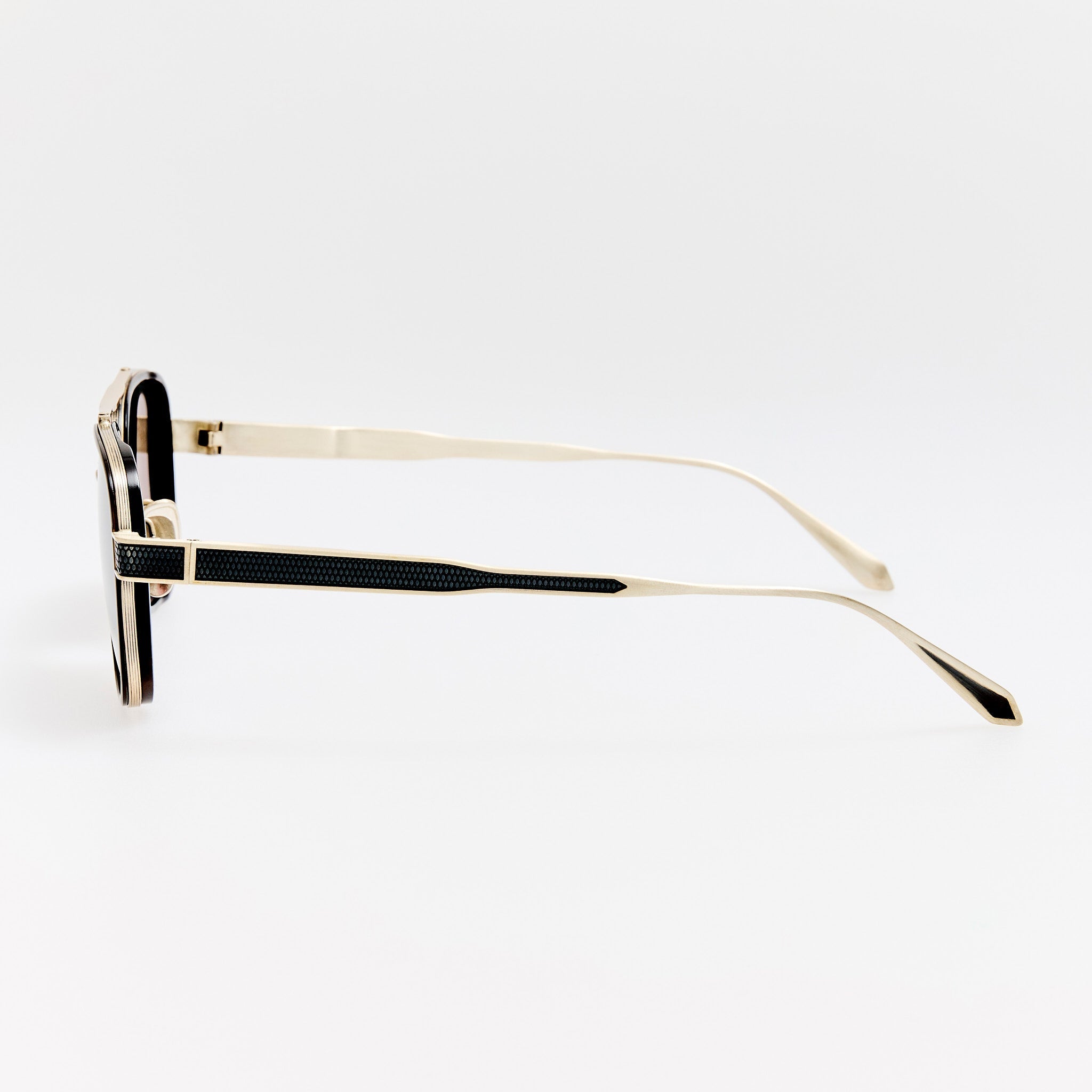 Hyde Sunglasses in Buffalo Horn and 925 Sterling Silver