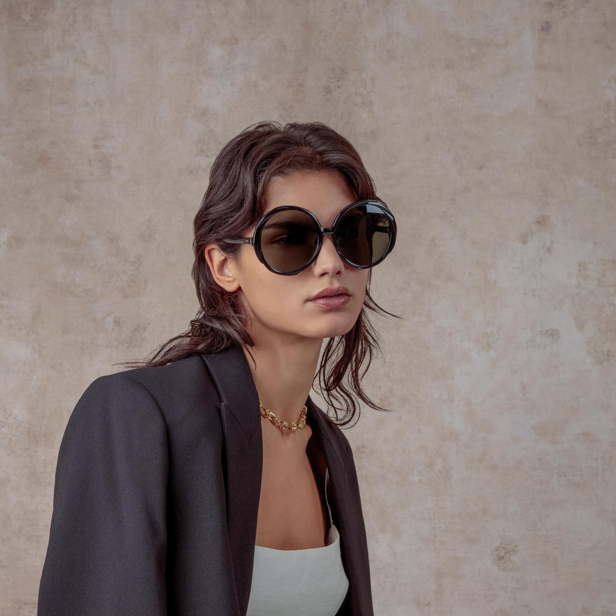 Otavia Sunglasses in Black