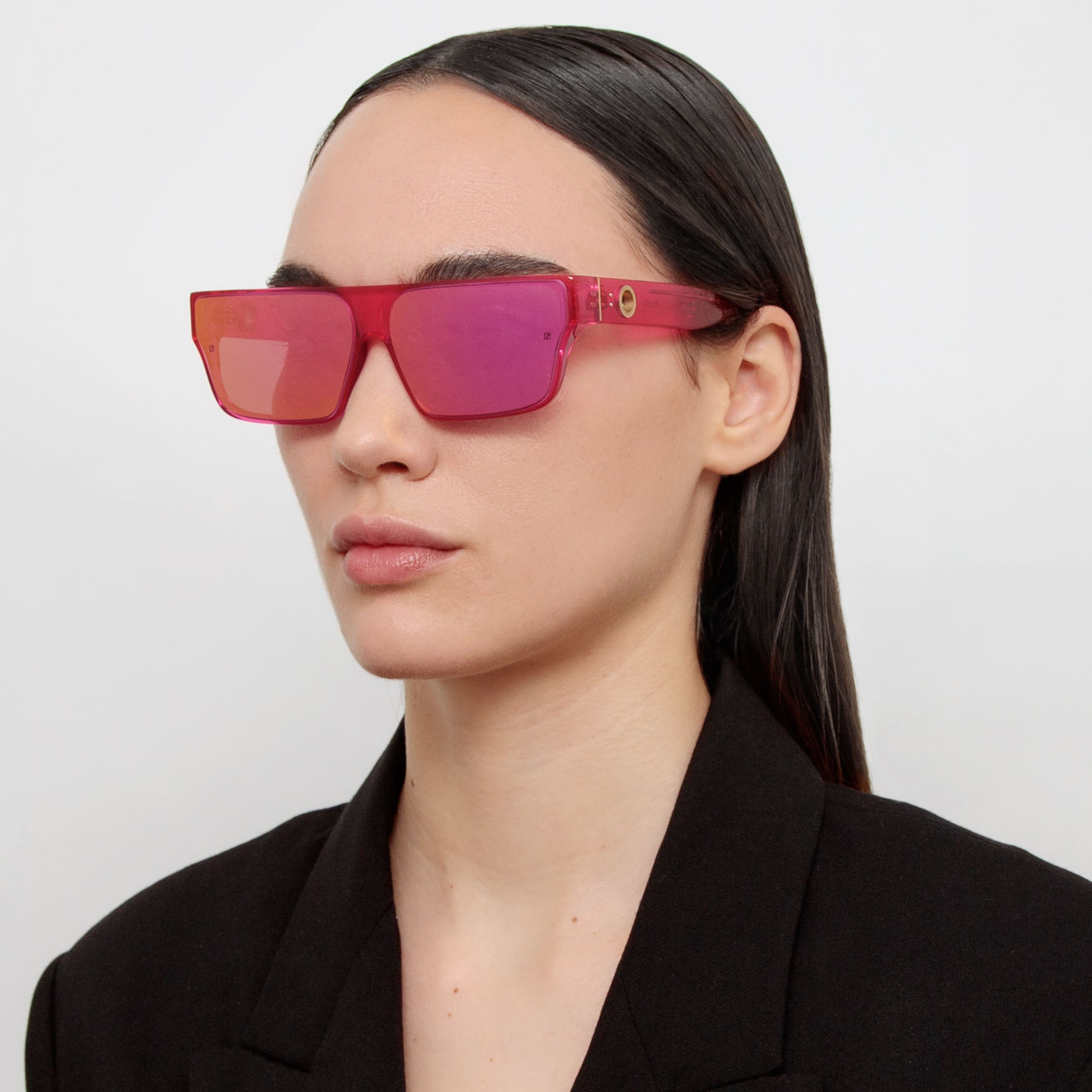 Brady Sunglasses in Neon Pink