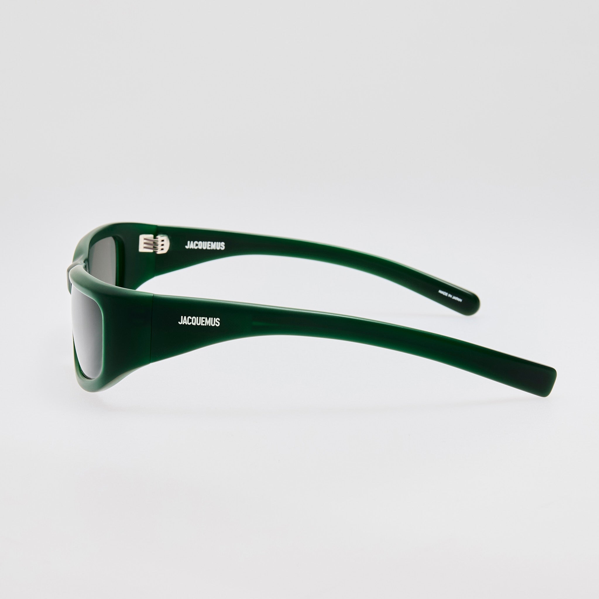 Aero Sunglasses in Matt Green - LINDA FARROW - Sunglasses - 