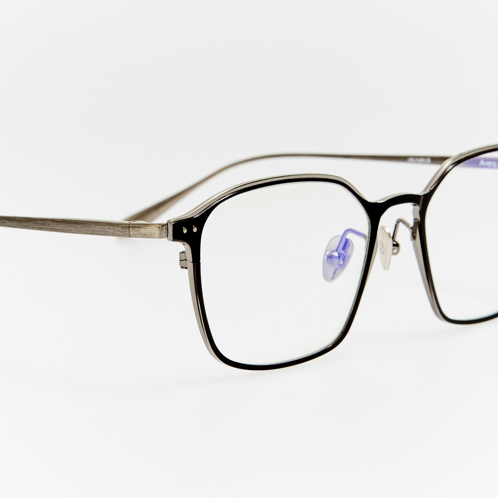 Avery Optical in Black and Antique White Gold - LINDA FARROW - Optical Frame - 