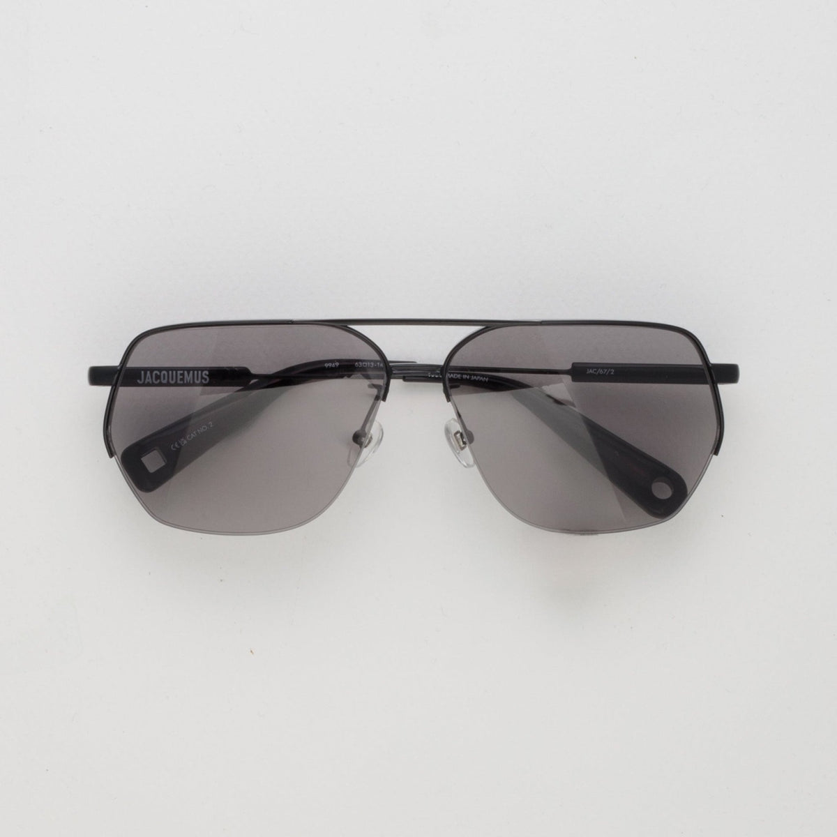 Jacquemus Aviador Sunglasses in Black and Grey | LINDA 