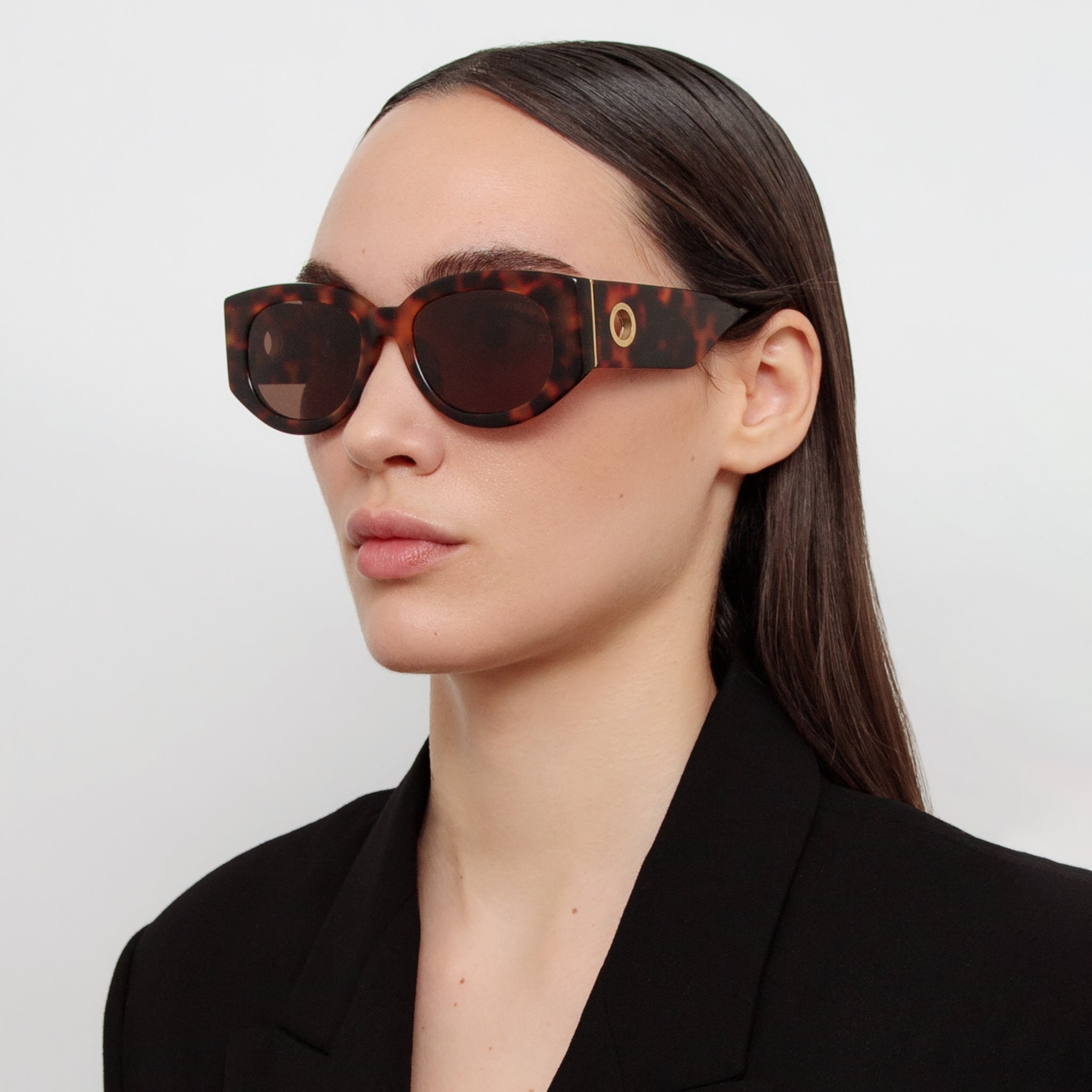 Debbie Sunglasses in Tortoiseshell - LINDA FARROW - Sunglasses - 