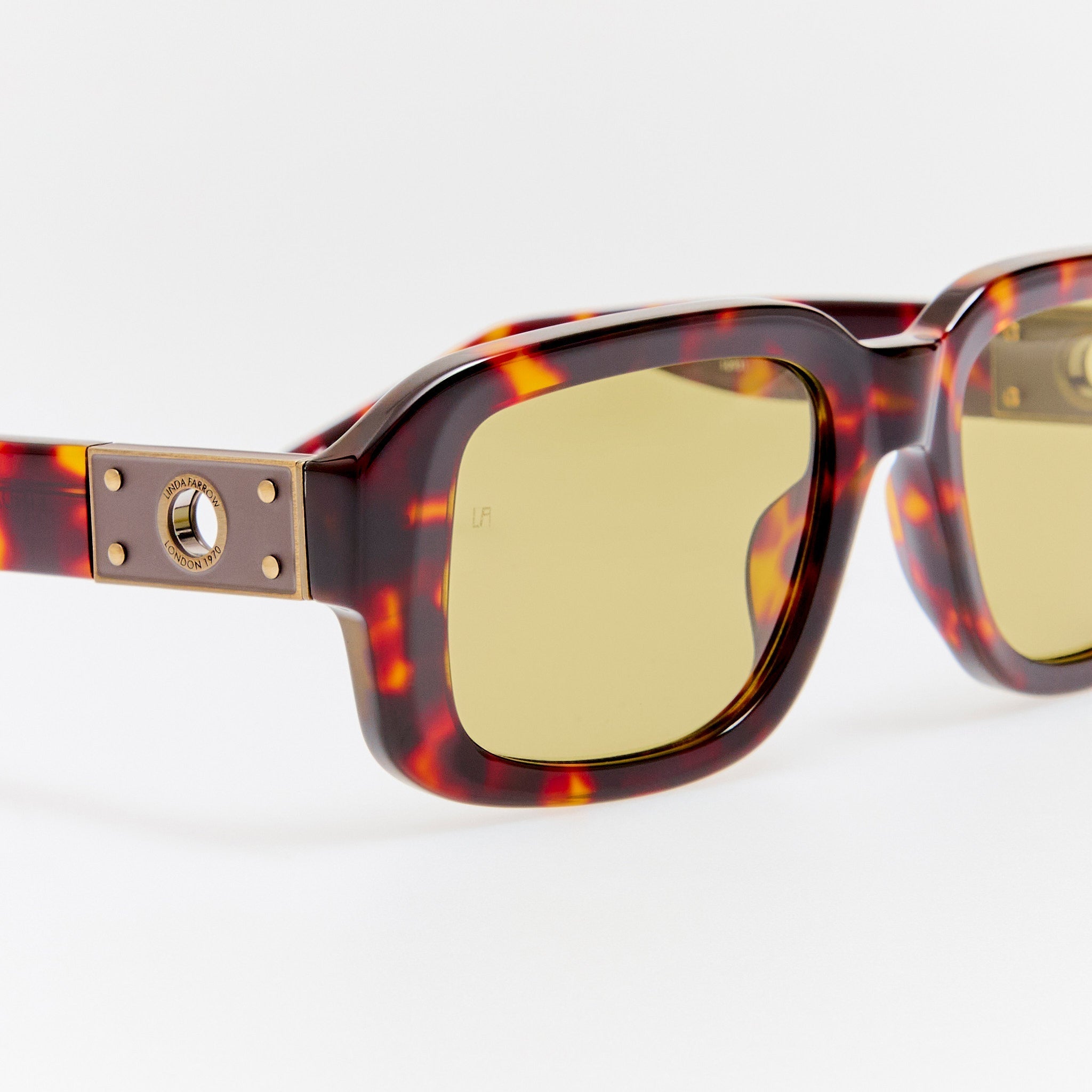 Delmare Sunglasses in Dark Tortoiseshell - LINDA FARROW - Sunglasses - 
