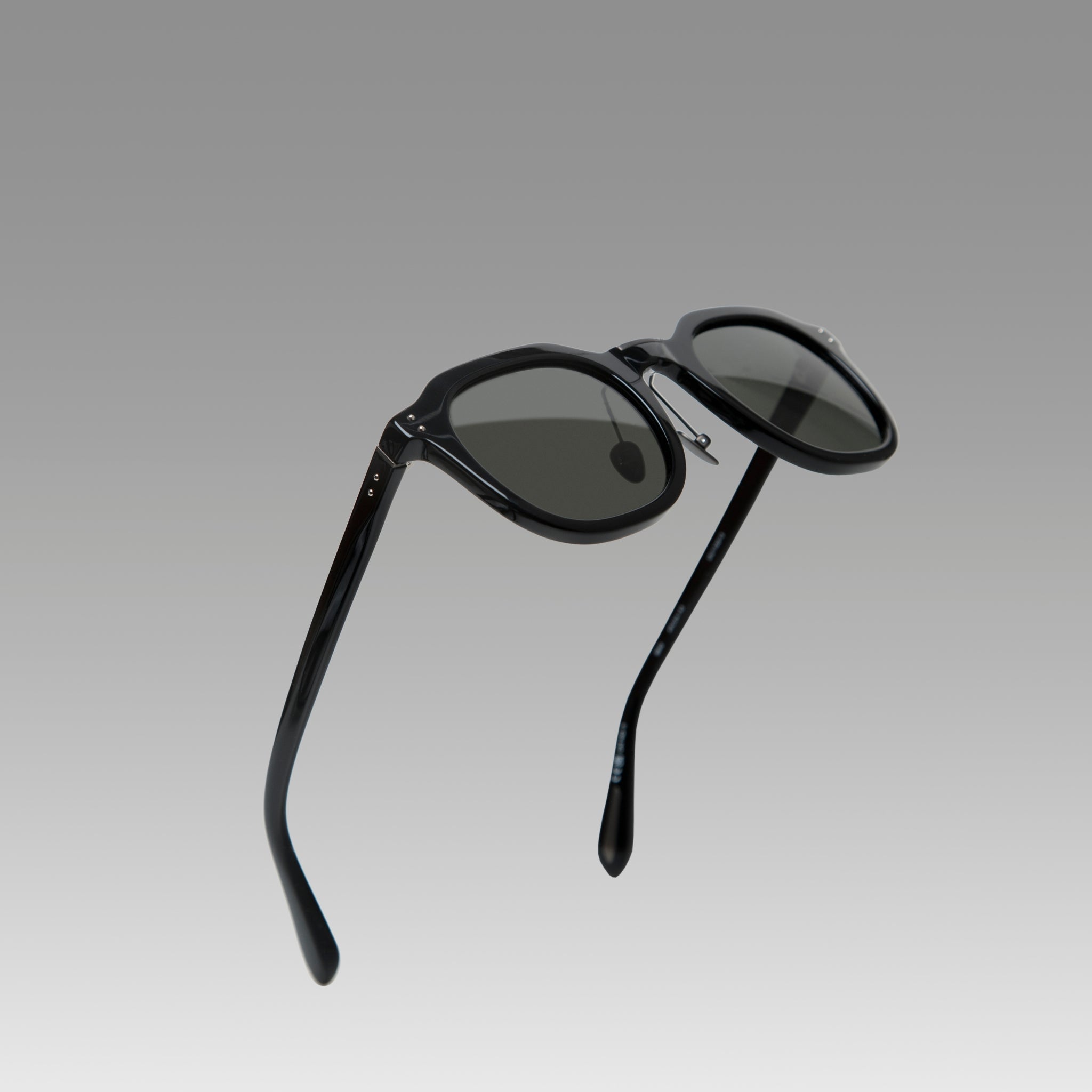 Fletcher Sunglasses in Matt Black Nickel - LINDA FARROW - Sunglasses - 