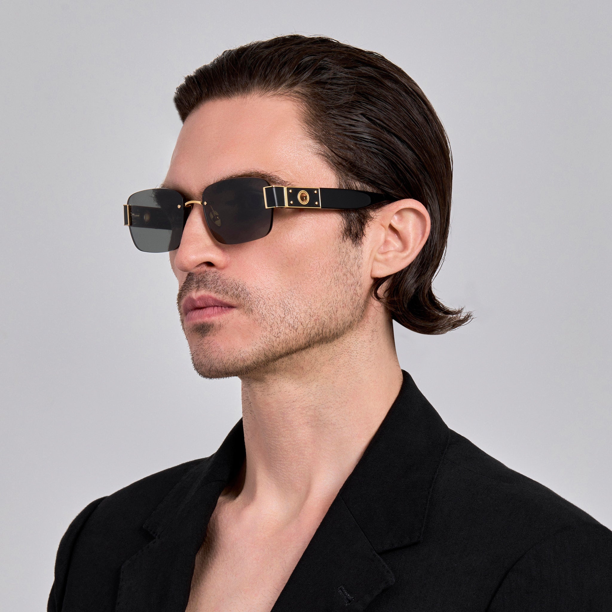 Jessica Sunglasses in Black and Grey - LINDA FARROW - Sunglasses - 