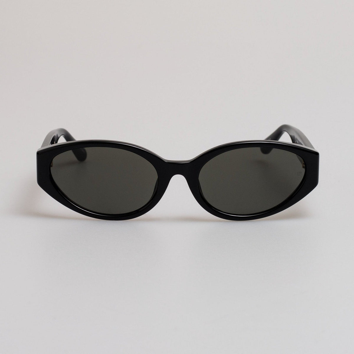 ✨HP ✨Linda Farrow Agent Provocateur Oval Sunglasses Sadie Sunglasses in Yellow Gold by LINDA FARROW main image 4