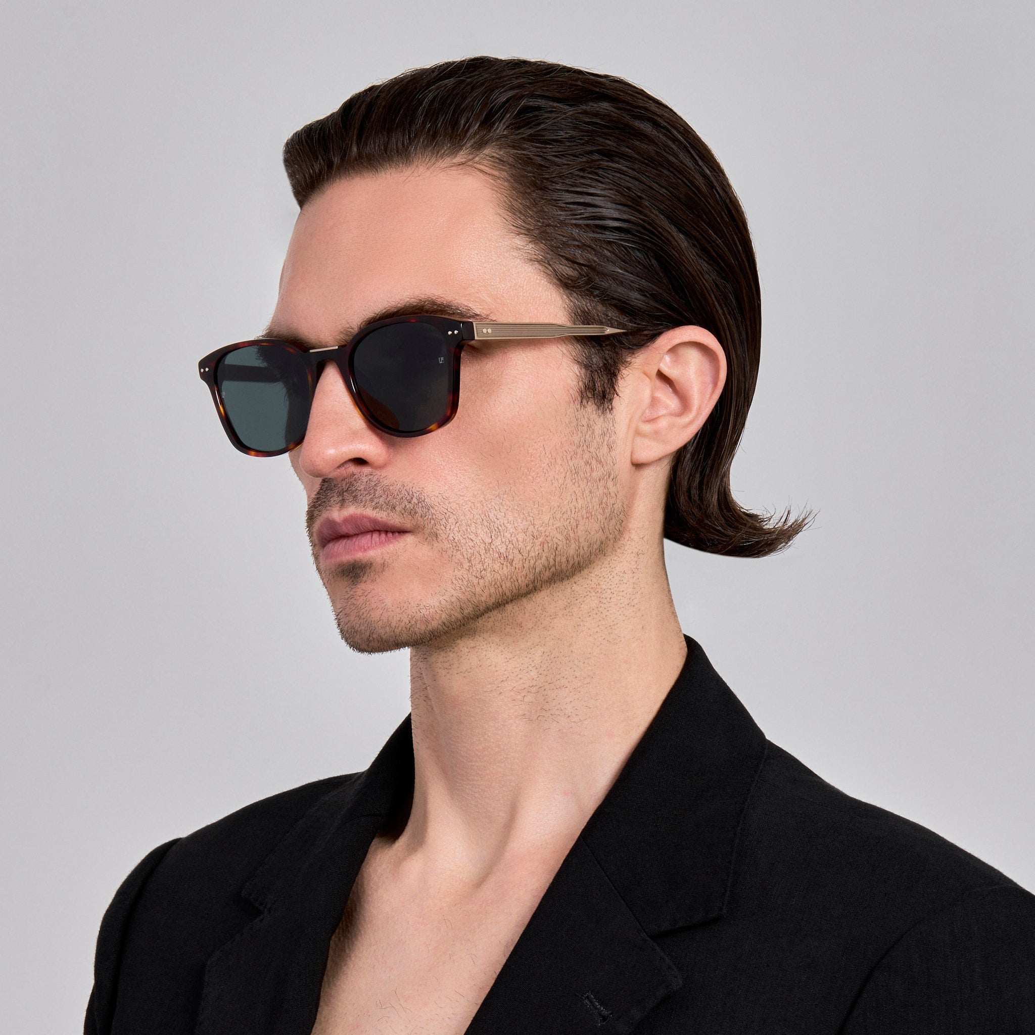 Paulson Sunglasses in Dark Tortoiseshell - LINDA FARROW - Sunglasses - 