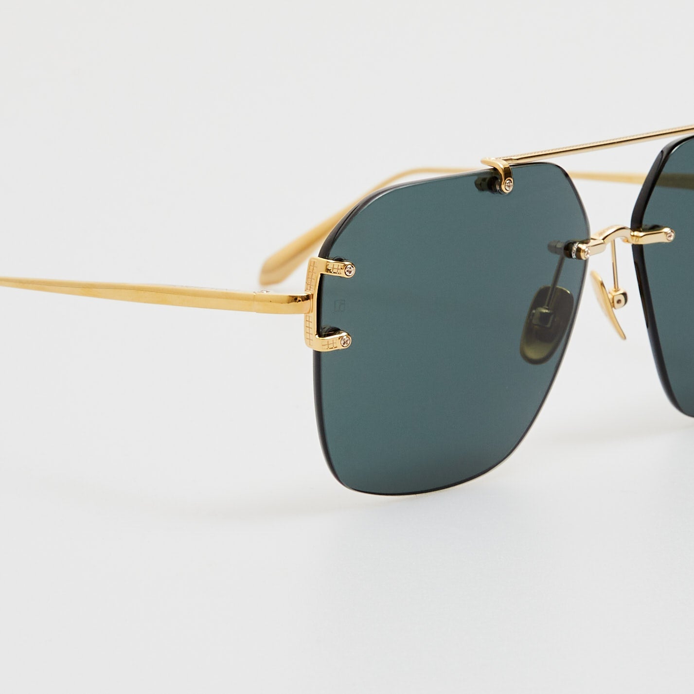 Reyner Sunglasses in 22K Gold and Green - LINDA FARROW - Sunglasses - 
