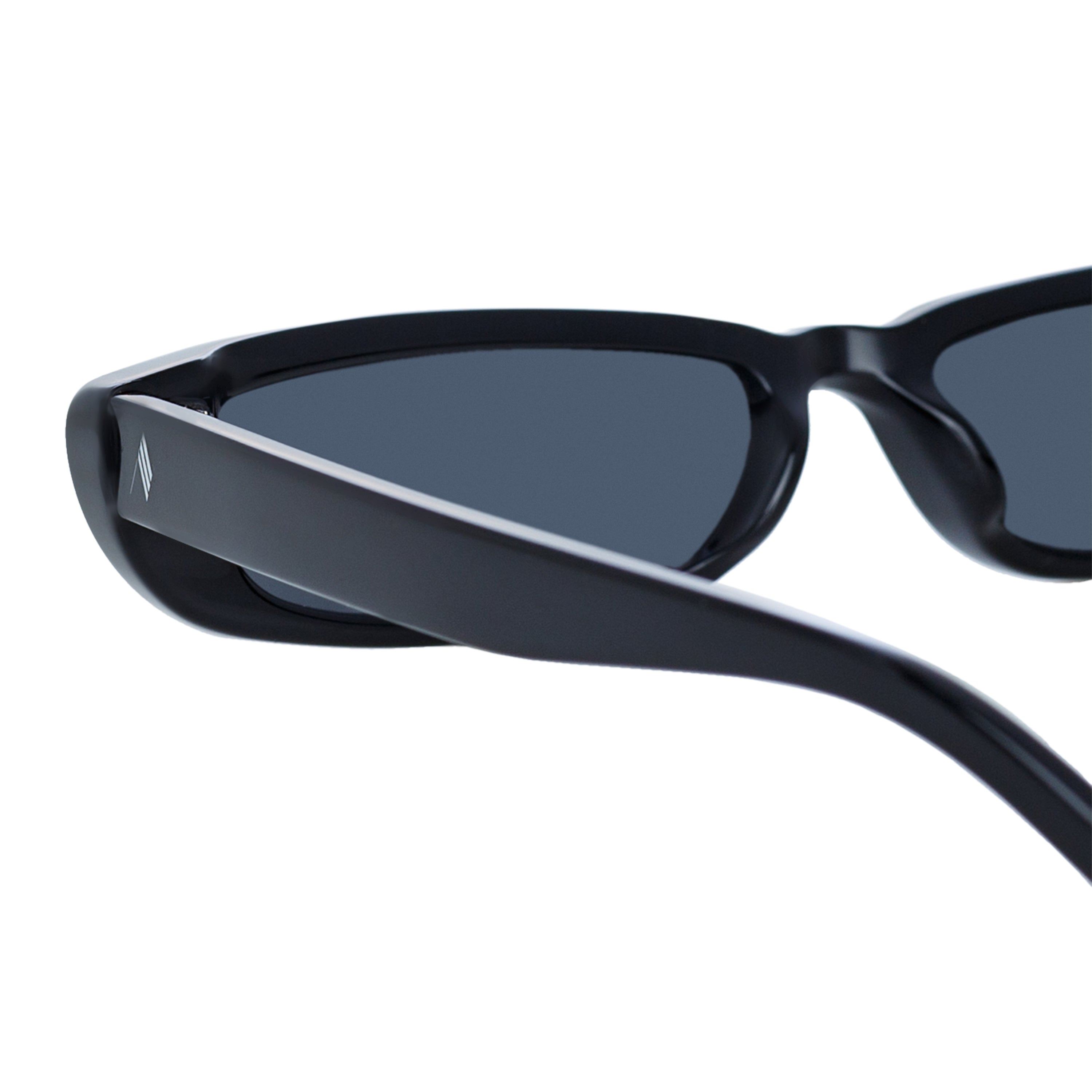 Thea Angular Sunglasses in Black