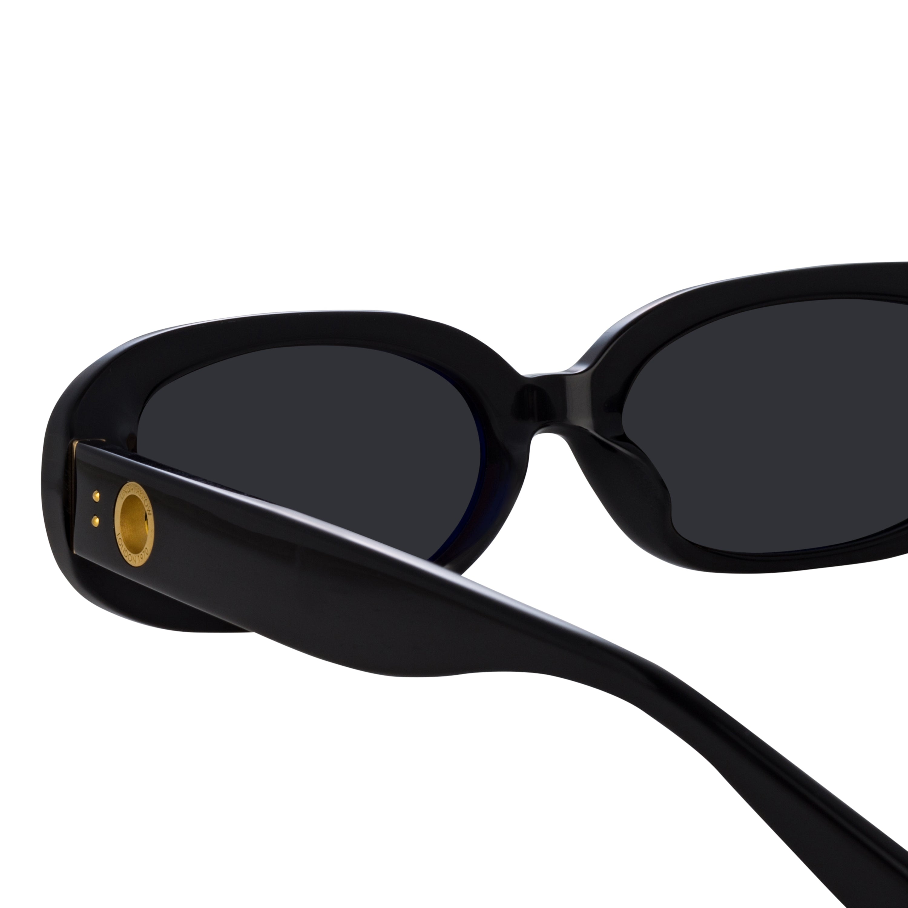 Cara Sunglasses in Black